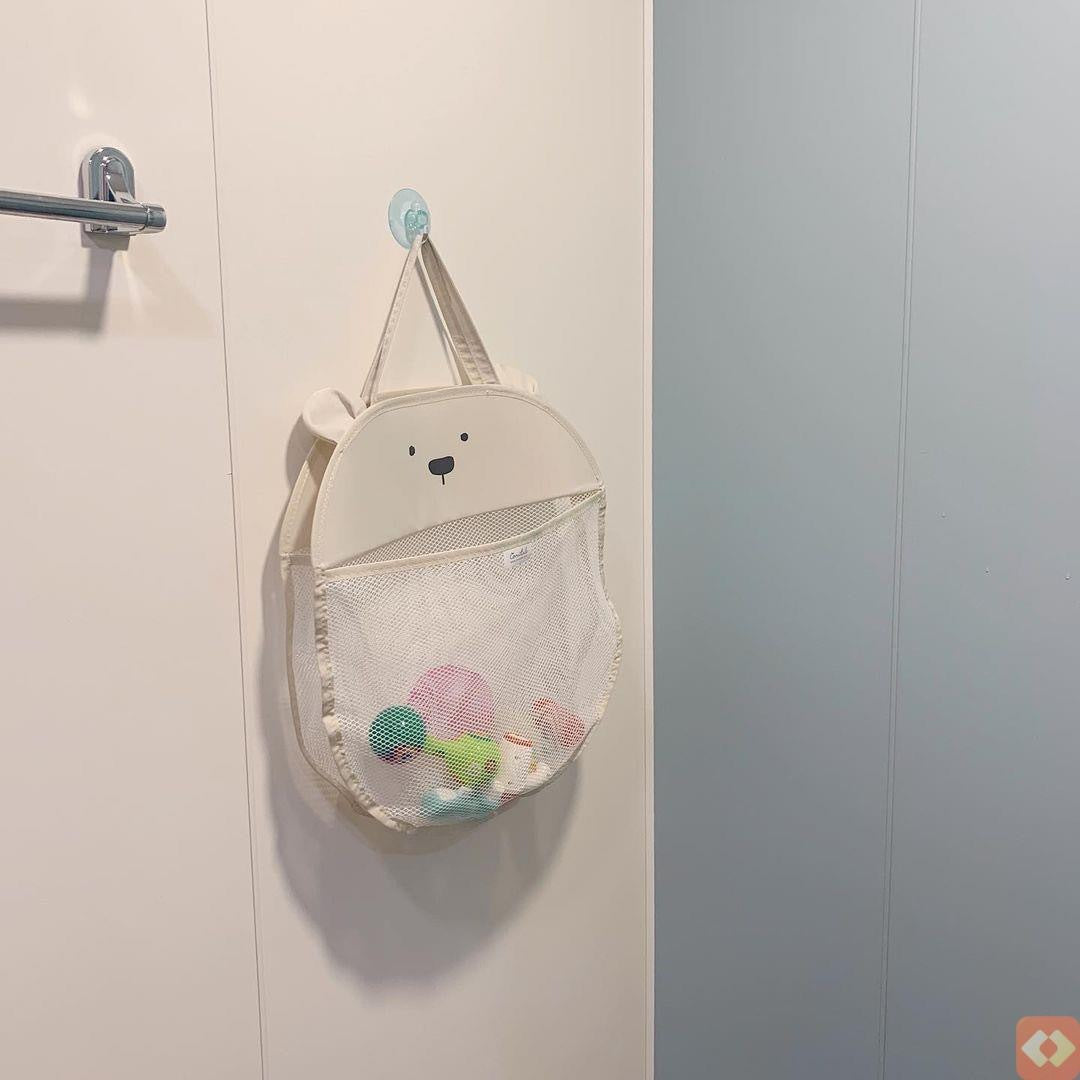 Hanging storage bag in use